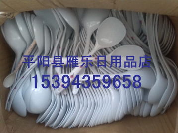 江湖地攤新寵 仿陶瓷餐具，廠家批發(fā)論斤賣掀餐桌革命